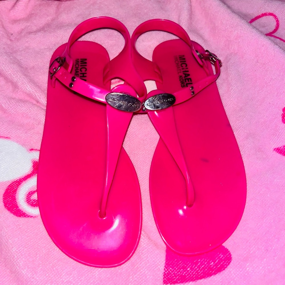 Girls size (2) Michael Kors pink Sandles ,, so cute